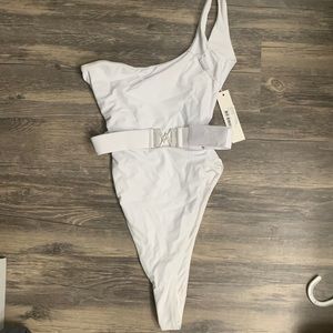 MESHKI ONE PIECE BIKINI - super sexy and never worn